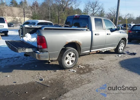 2010 Dodge Ram 1500 Slt/Sport/Trx z USA, uszkodzony, nr VIN 1D7RV1GT2AS114947